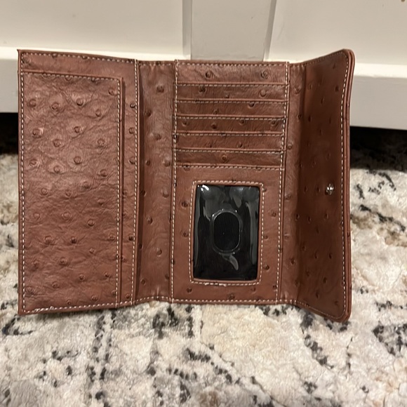 Guess wallet - Picture 3 of 4